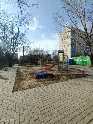 Продаётся 3-комнатная квартира, 57 м²
