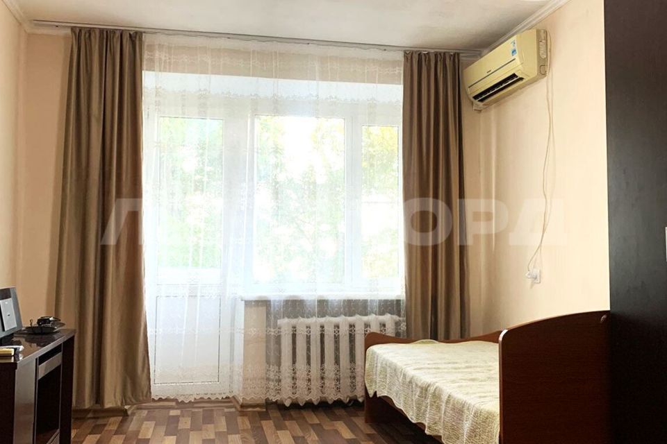Сдаётся 1-комнатная квартира, 37 м²