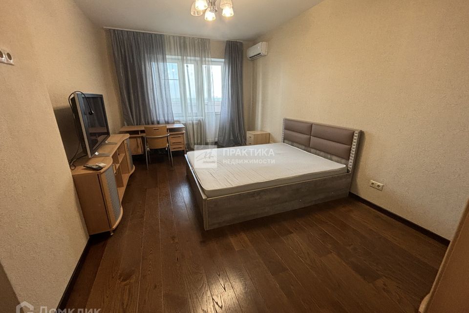 Сдаётся 1-комнатная квартира, 42 м²