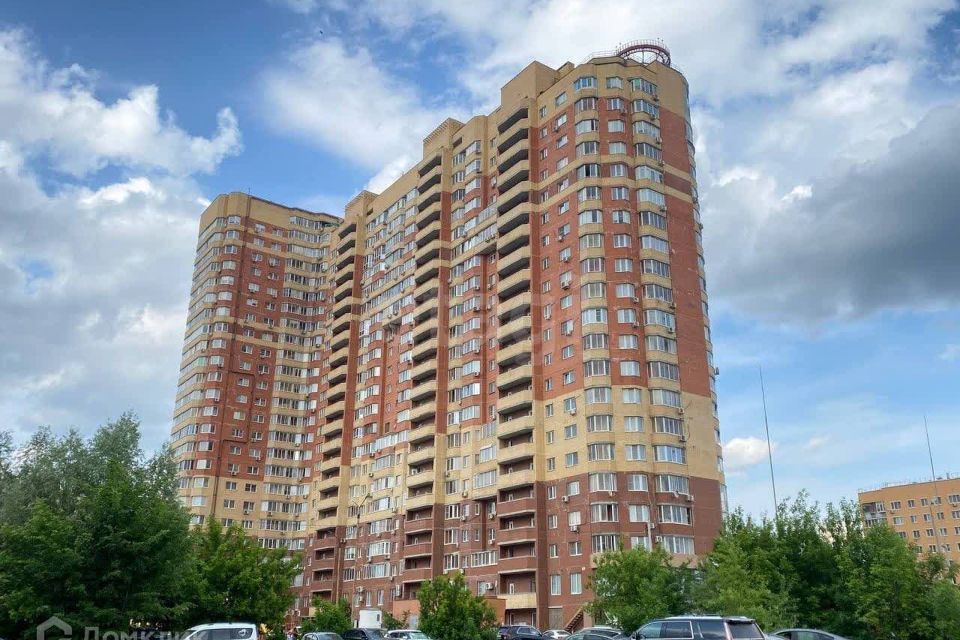 Продаётся 3-комнатная квартира, 96 м²