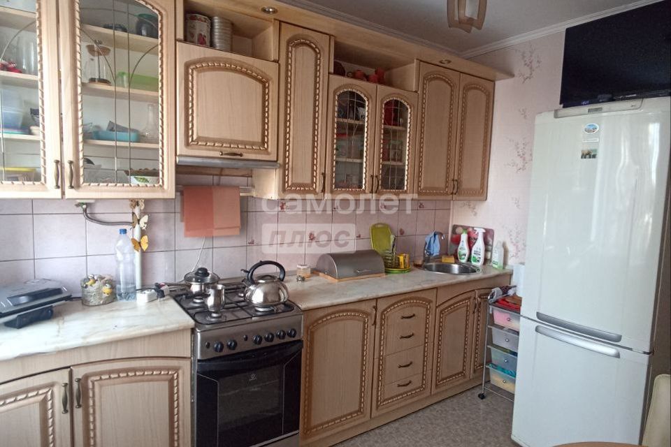 Продаётся 3-комнатная квартира, 59.5 м²