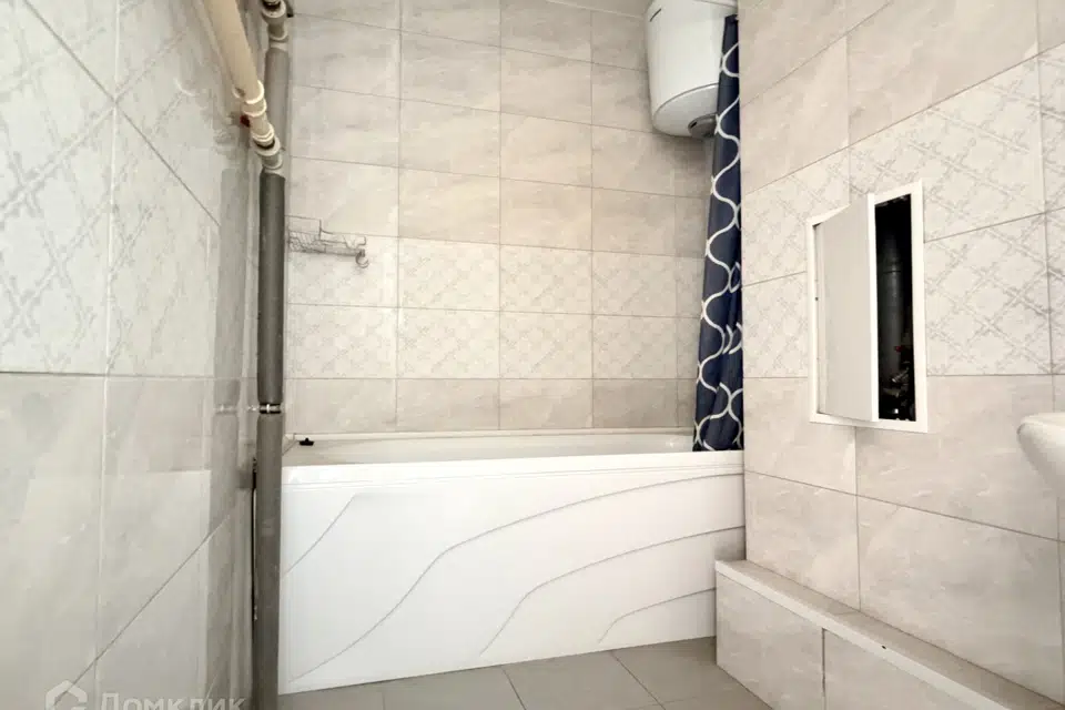 Продаётся 3-комнатная квартира, 74.4 м²