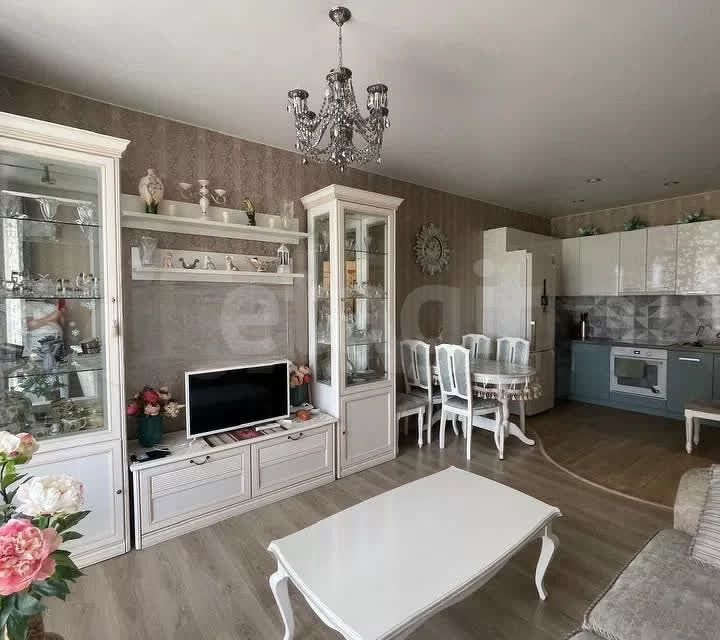 Продаётся 1-комнатная квартира, 43.1 м²