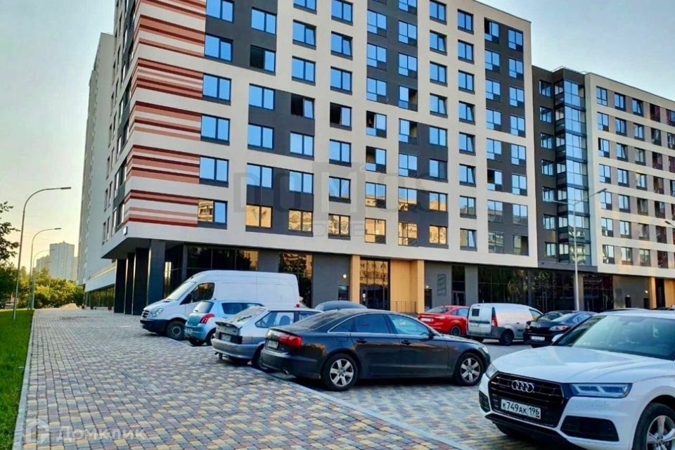 Продаётся 1-комнатная квартира, 45.5 м²