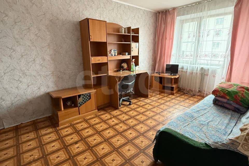 Продаётся 2-комнатная квартира, 42.7 м²
