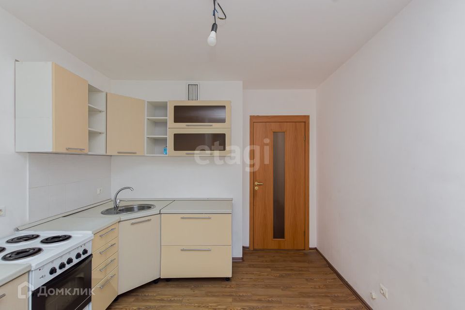 Продаётся 3-комнатная квартира, 72.6 м²