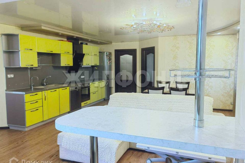 Продаётся 3-комнатная квартира, 78.2 м²
