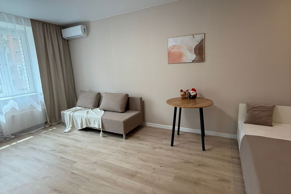 Сдаётся 1-комнатная квартира, 43 м²