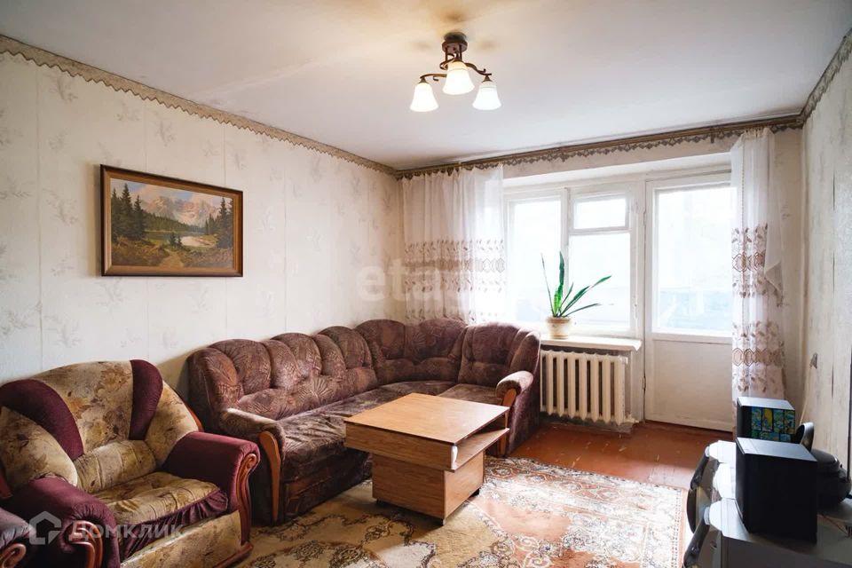 Продаётся 3-комнатная квартира, 60.4 м²