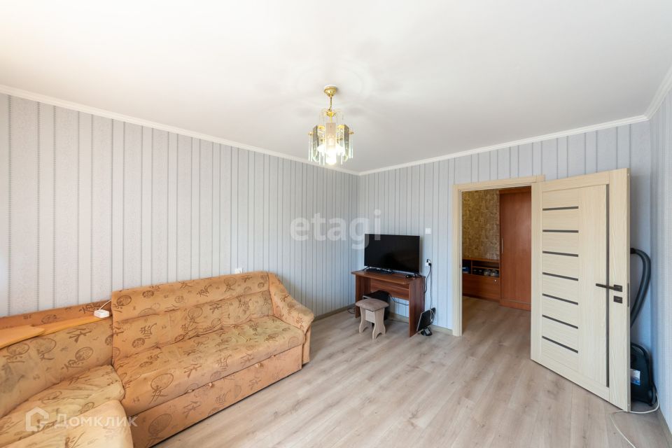 Продаётся 2-комнатная квартира, 66.7 м²