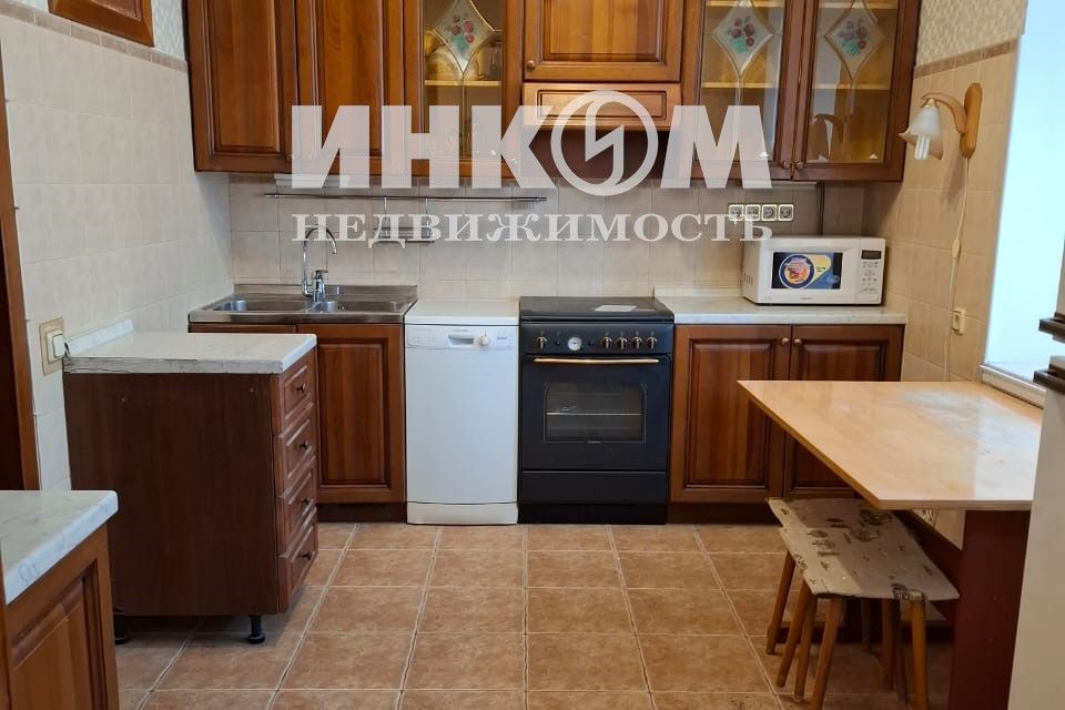 Сдаётся 3-комнатная квартира, 95 м²