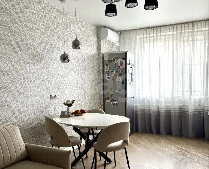 Продаётся 2-комнатная квартира, 62 м²