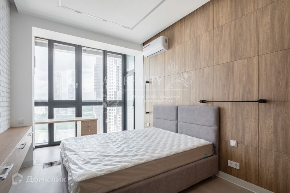 Продаётся 3-комнатная квартира, 110 м²