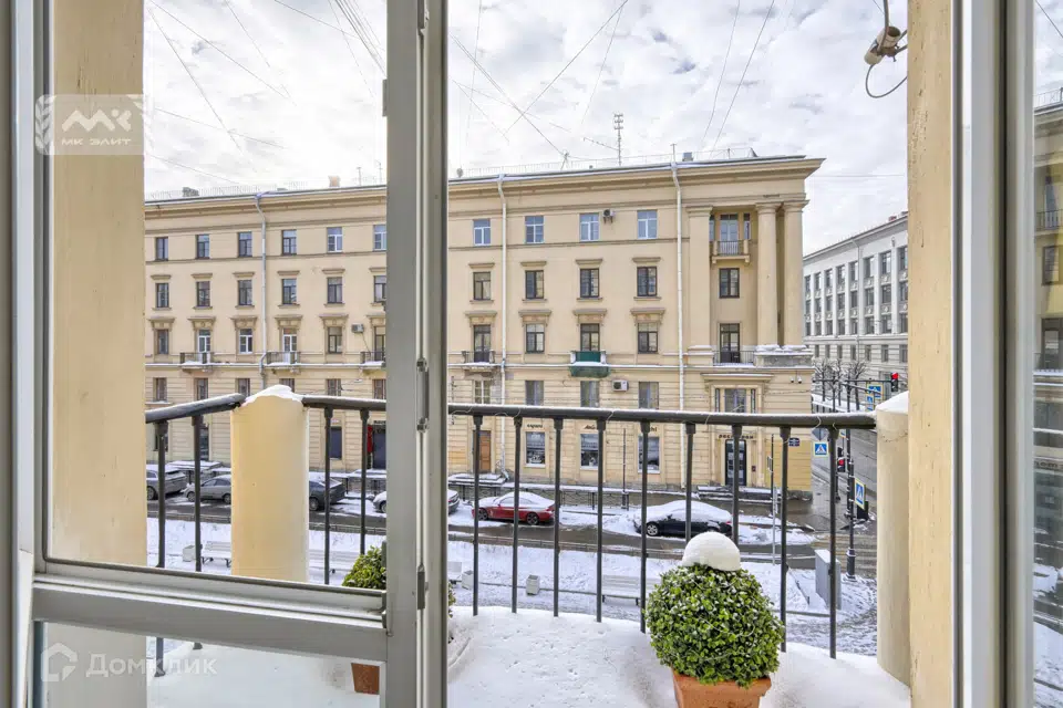 Продаётся 3-комнатная квартира, 82.2 м²