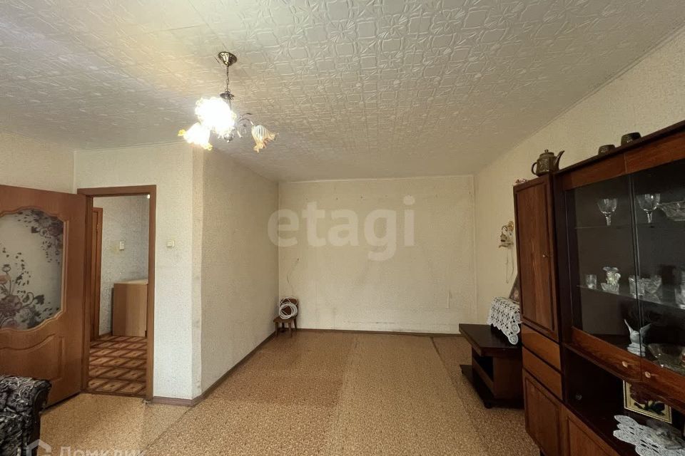 Продаётся 1-комнатная квартира, 35.6 м²