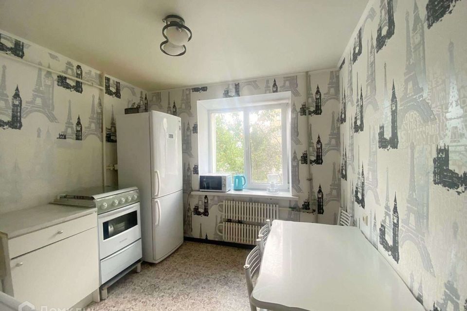 Продаётся 1-комнатная квартира, 35.3 м²