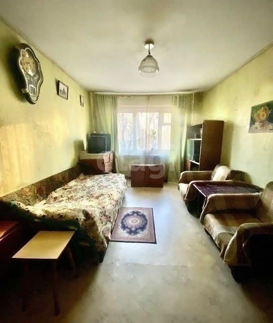 Продаётся 4-комнатная квартира, 73.4 м²