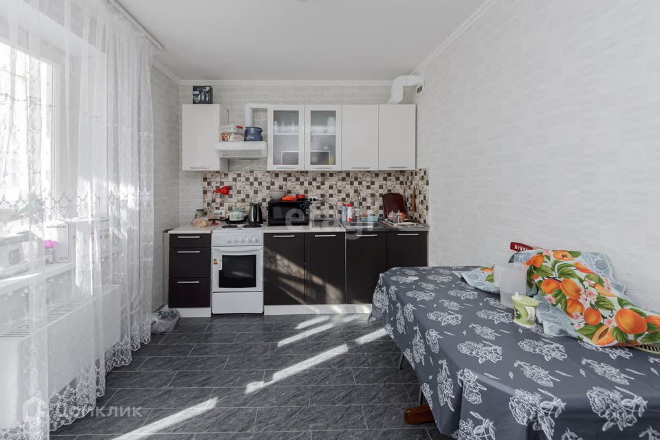 Продаётся 1-комнатная квартира, 40.9 м²