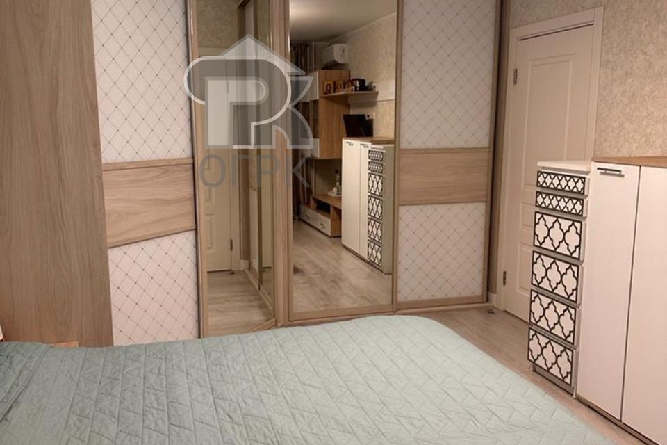 Продаётся 2-комнатная квартира, 60.2 м²