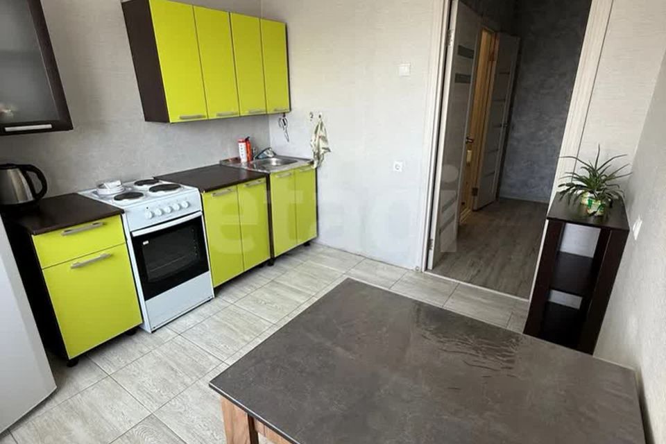 Сдаётся 1-комнатная квартира, 42 м²