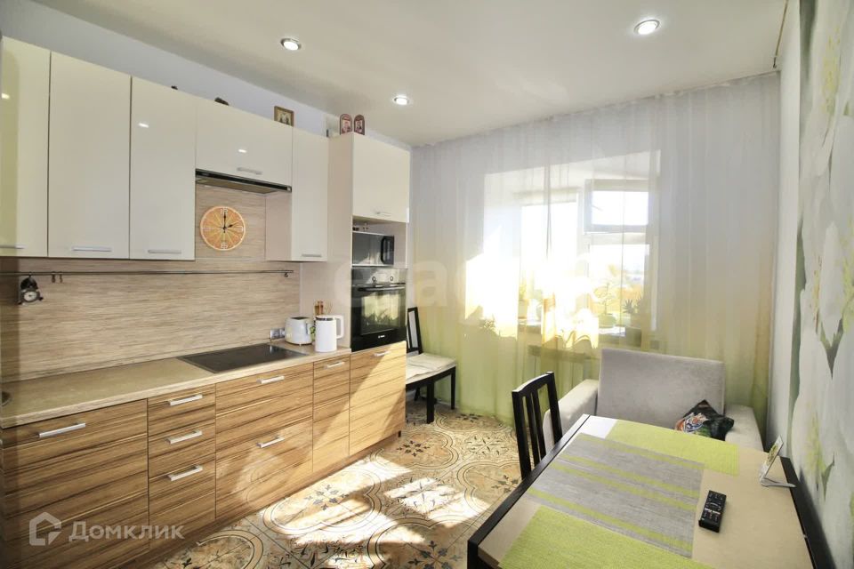 Продаётся 2-комнатная квартира, 63 м²