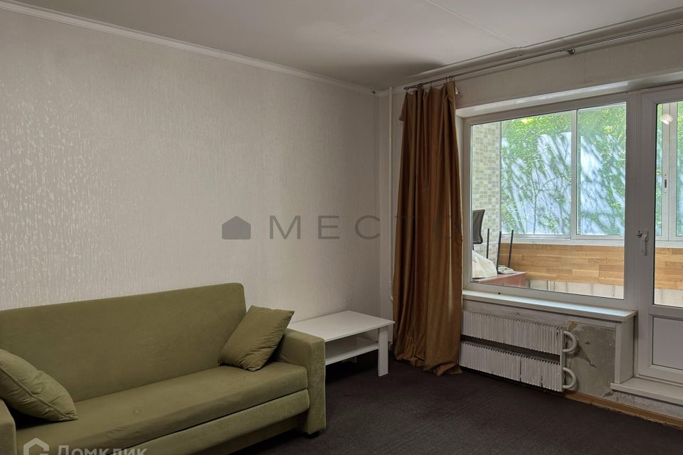 Продаётся 1-комнатная квартира, 35.3 м²