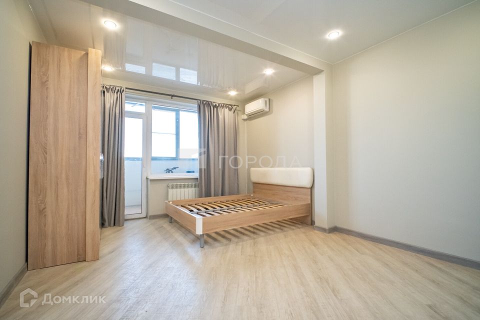 Продаётся 1-комнатная квартира, 42.2 м²