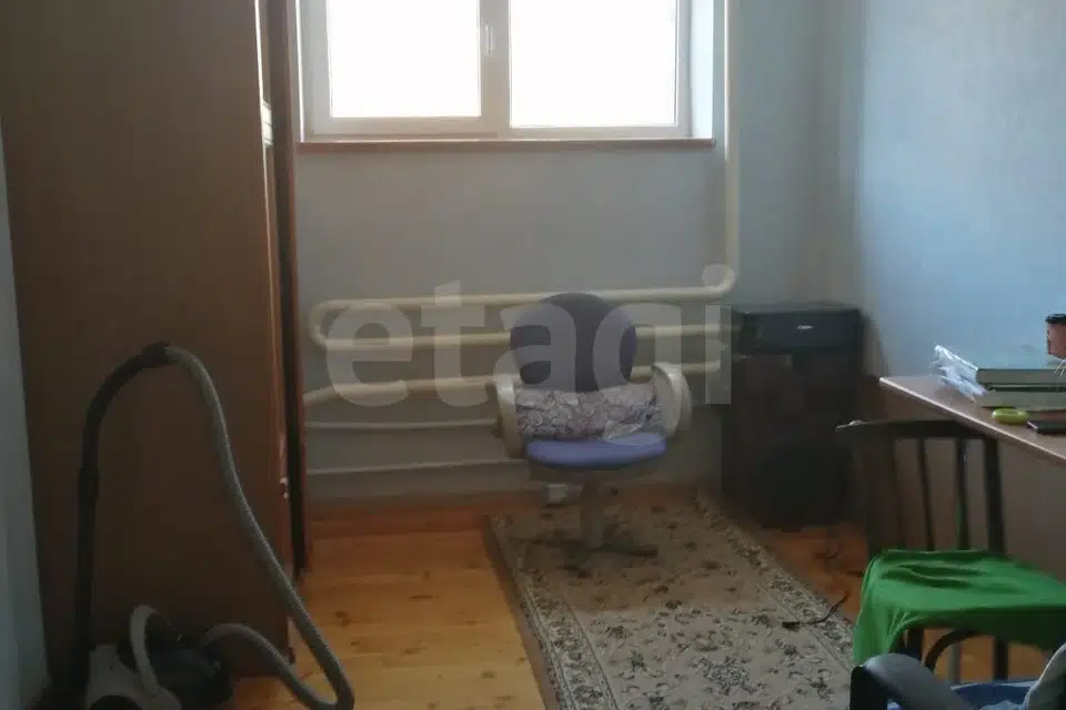 Продаётся 3-этажный дом, 194 м²