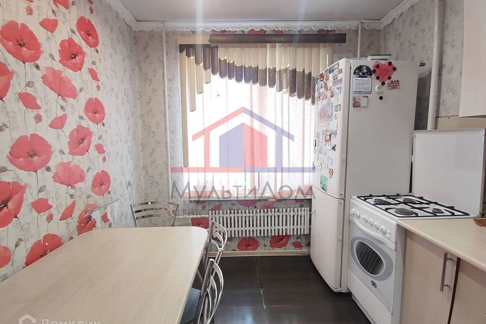 Продаётся 3-комнатная квартира, 59.8 м²