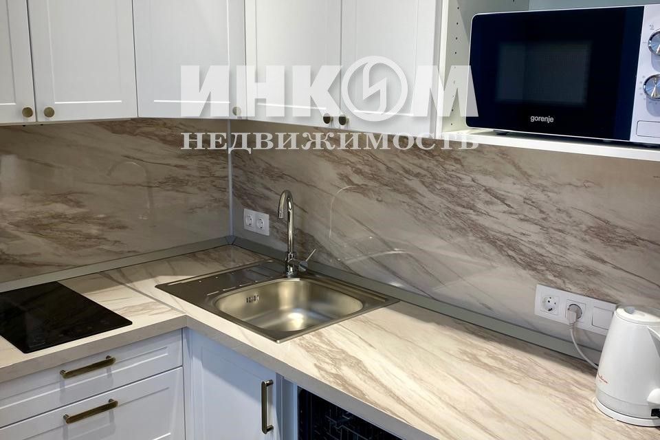 Сдаётся 2-комнатная квартира, 56 м²