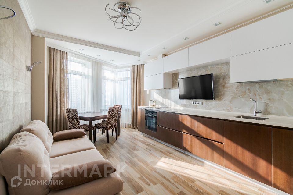 Сдаётся 1-комнатная квартира, 52 м²