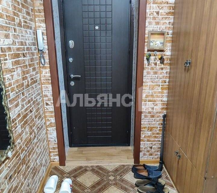Продаётся 3-комнатная квартира, 60 м²