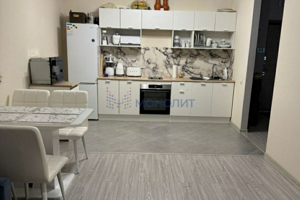 Продаётся 2-комнатная квартира, 65.9 м²