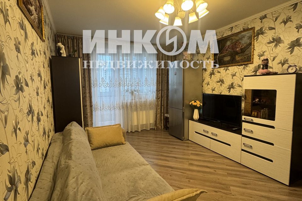 Продаётся 1-комнатная квартира, 37.6 м²