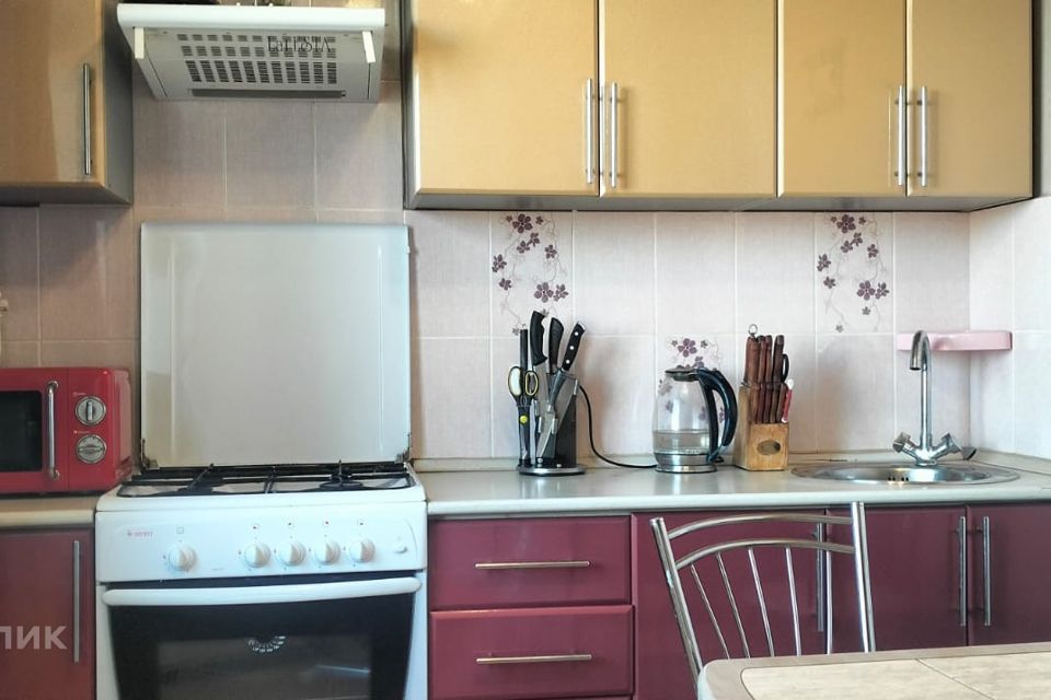 Продаётся 1-комнатная квартира, 37.2 м²