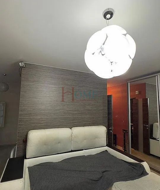 Сдаётся 2-комнатная квартира, 55 м²