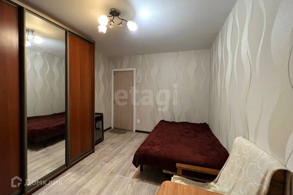 Продаётся комната в 3-комн. квартире, 62.6 м²