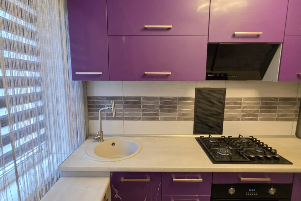 Продаётся 3-комнатная квартира, 58 м²