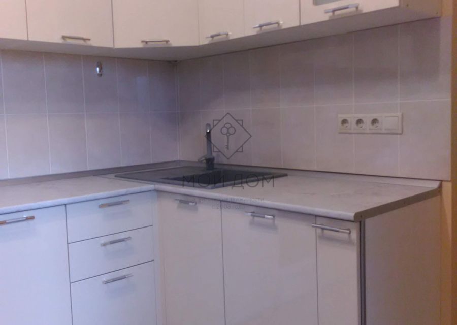 Сдаётся 1-комнатная квартира, 38 м²