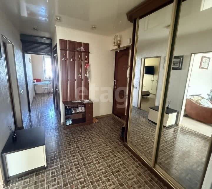Продаётся 3-комнатная квартира, 64.5 м²