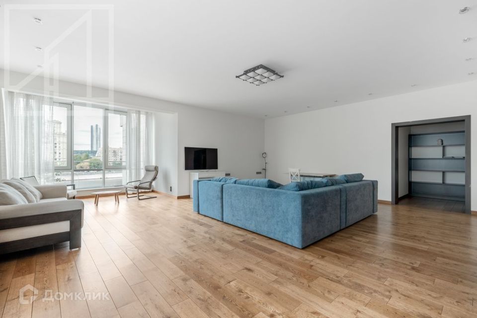 Сдаётся 3-комнатная квартира, 150 м²