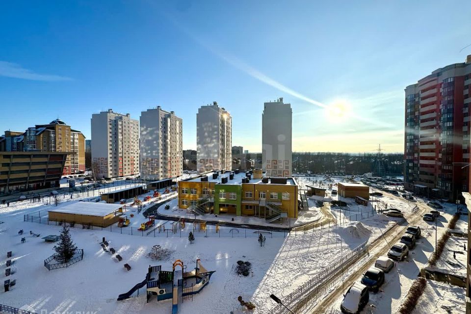 Продаётся 3-комнатная квартира, 59.7 м²