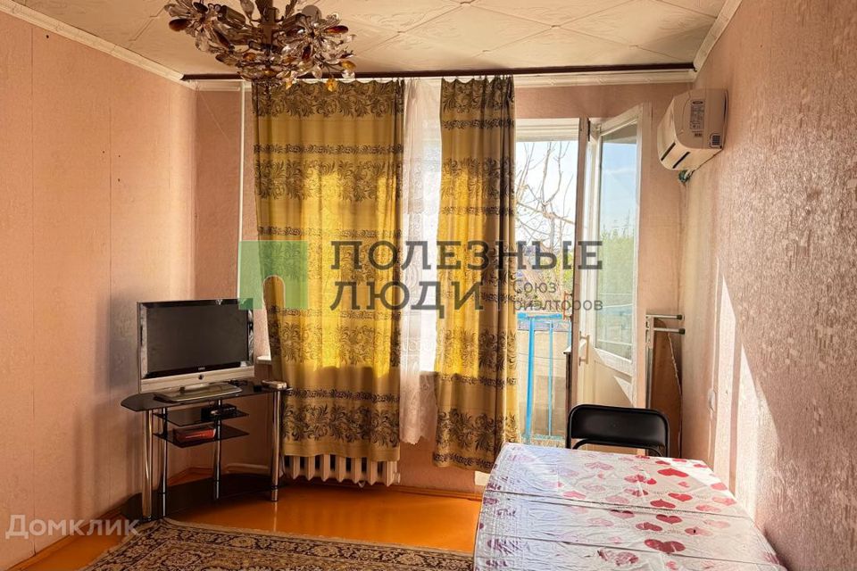 Продаётся 2-комнатная квартира, 43.8 м²