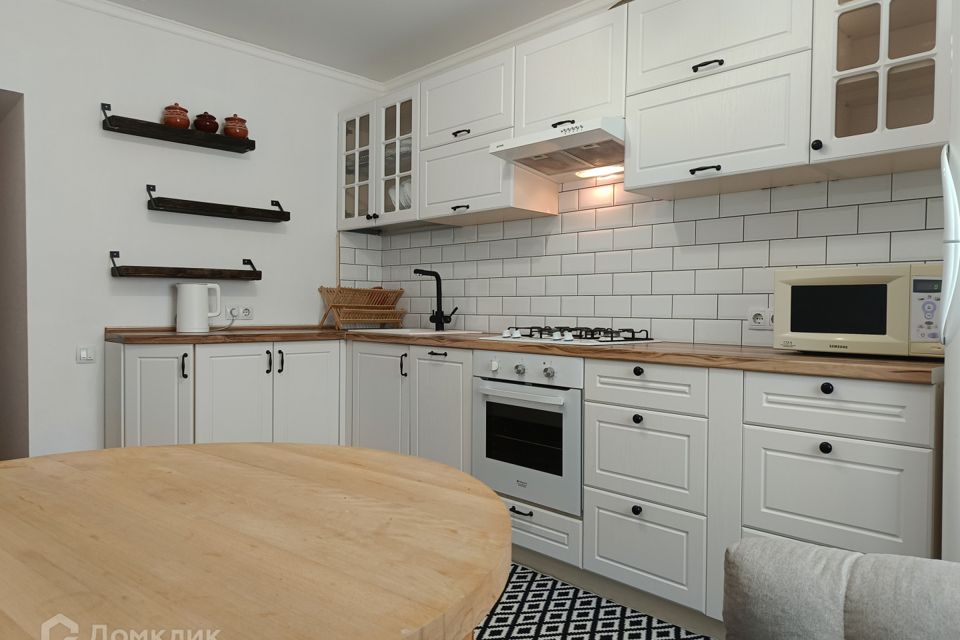 Продаётся 2-комнатная квартира, 62 м²