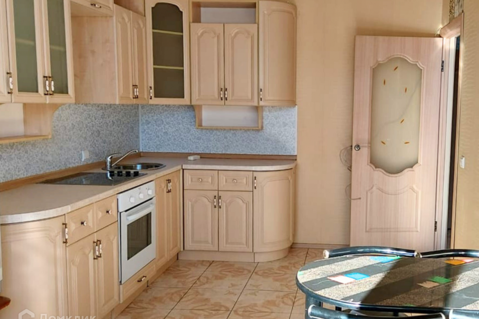 Продаётся 1-комнатная квартира, 47.5 м²