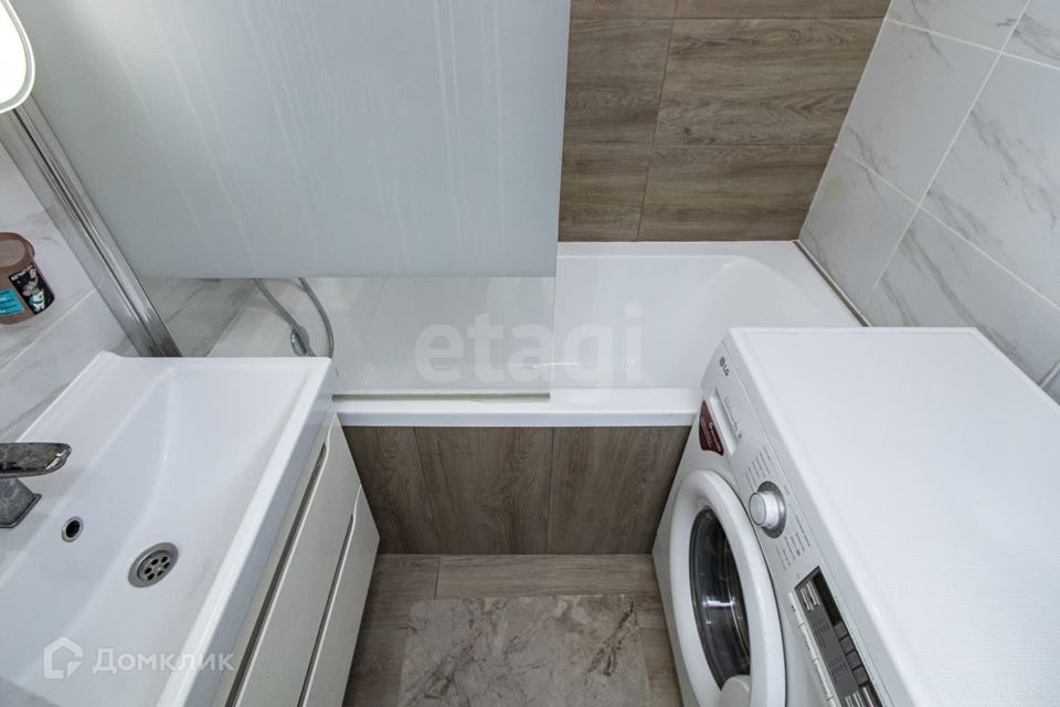 Продаётся 3-комнатная квартира, 65.9 м²