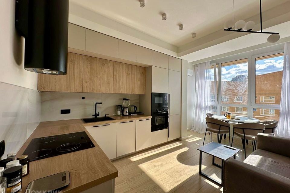 Продаётся 1-комнатная квартира, 42.6 м²