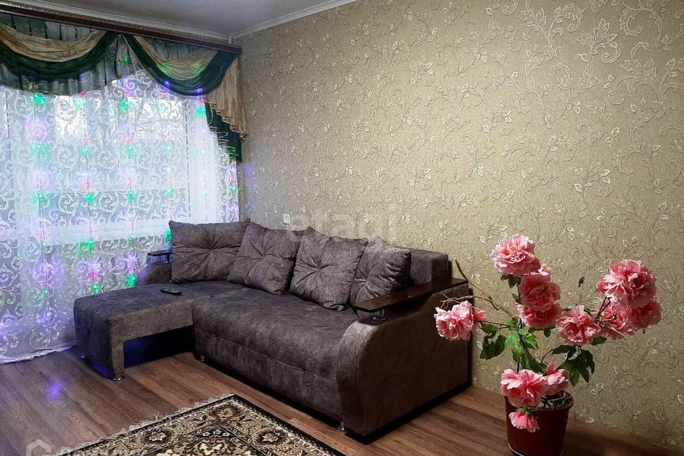 Продаётся 3-комнатная квартира, 55.4 м²