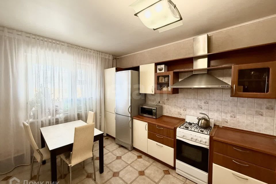 Продаётся 2-комнатная квартира, 69 м²