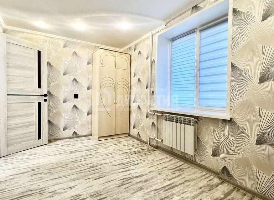 Продаётся 3-комнатная квартира, 51.4 м²